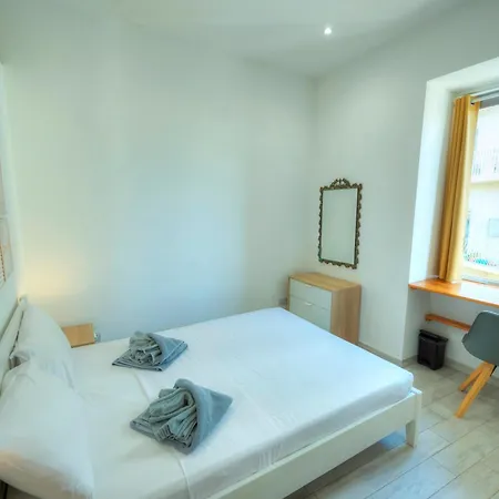 Cosy And Modern 2 Bedroom Sbor1-1 Gzira