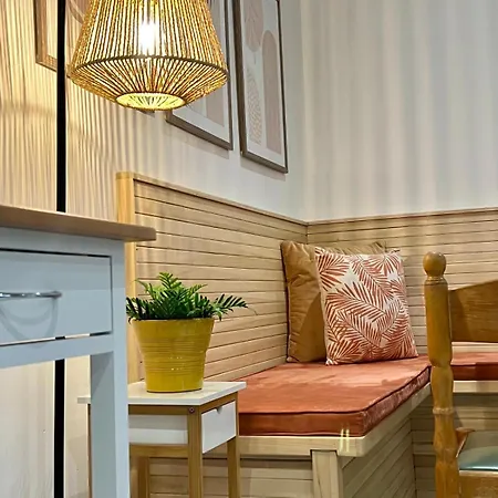 Cosy And Modern 2 Bedroom Sbor1-1 *