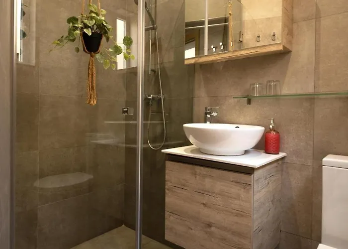 Cosy And Modern 2 Bedroom Sbor1-1 * Gzira